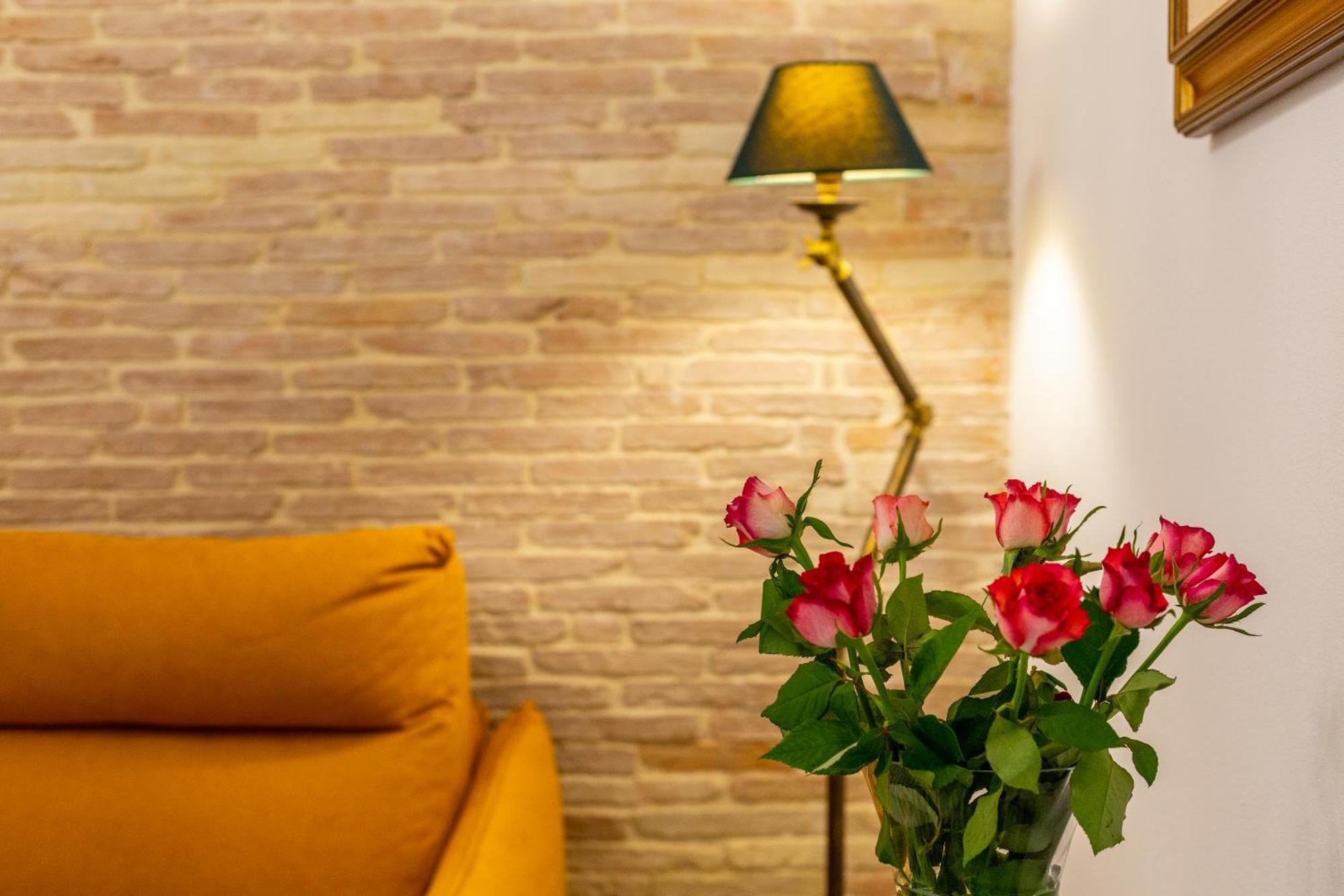 Apartamento Mch-Marina Charming House Cagliari Exterior foto