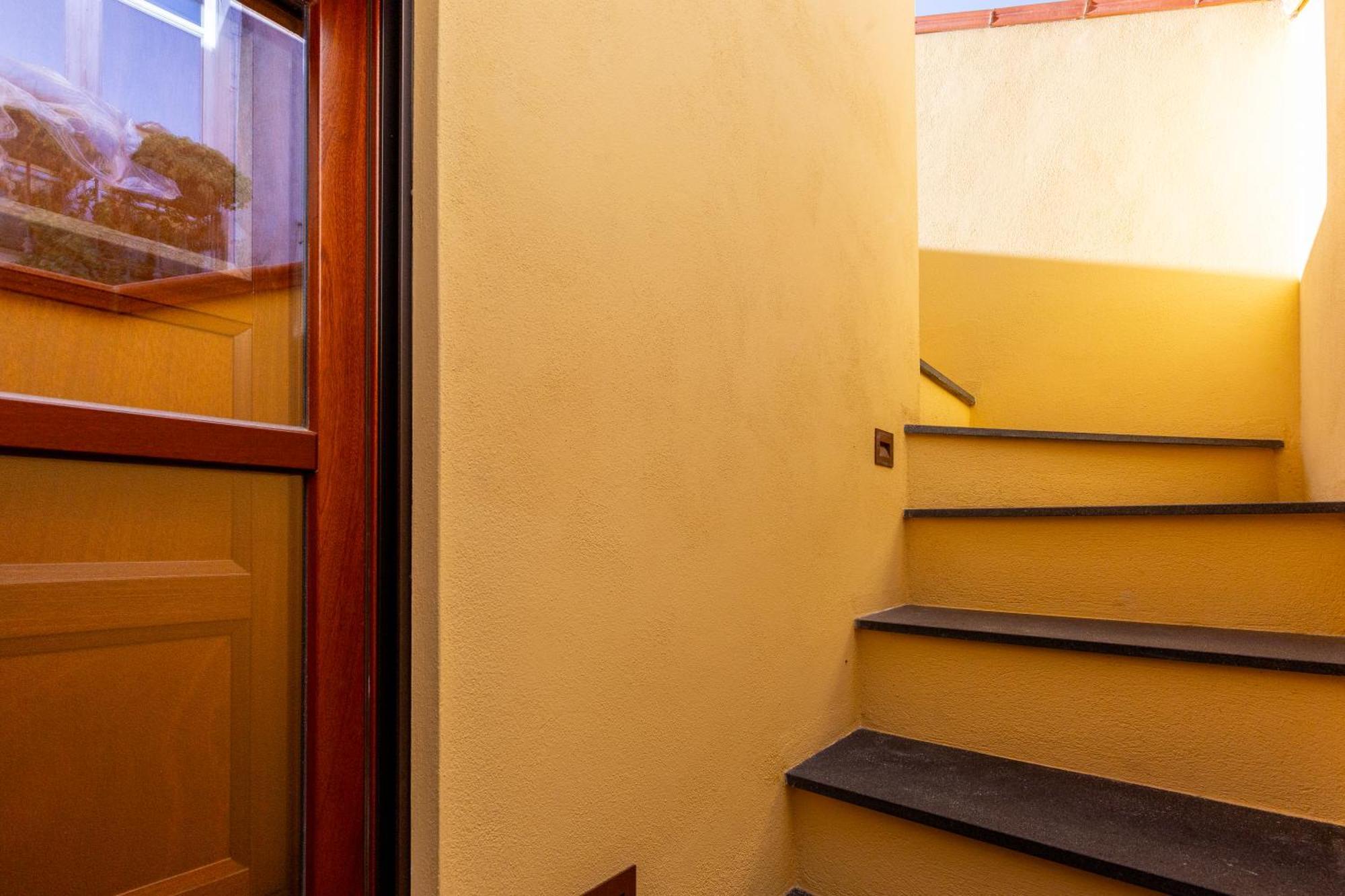 Apartamento Mch-Marina Charming House Cagliari Exterior foto