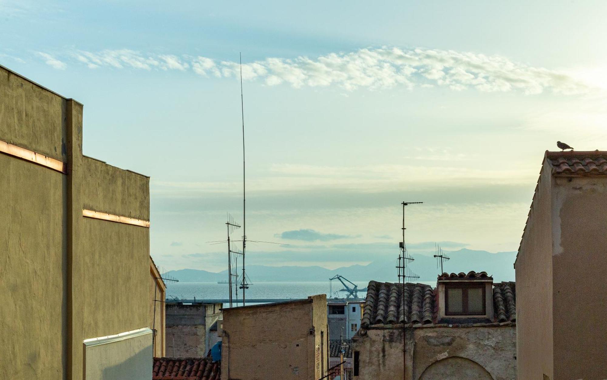 Apartamento Mch-Marina Charming House Cagliari Exterior foto